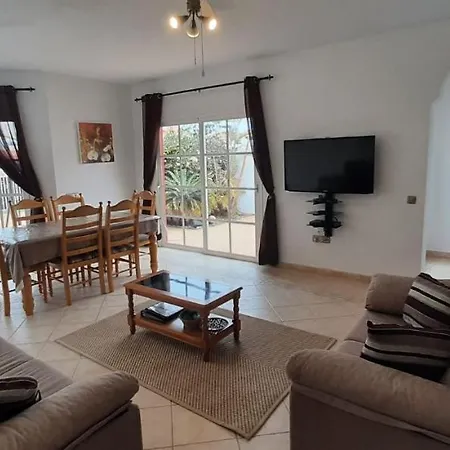 Golf Mira With Private Pool וילה קלטה דה פוסטה